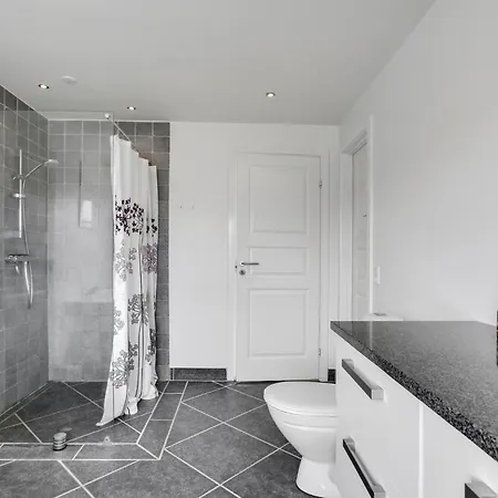 Stunning In With Kitchen